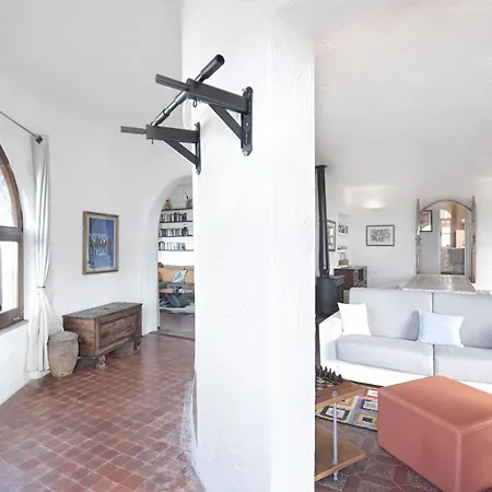 Villa Isola Rossa