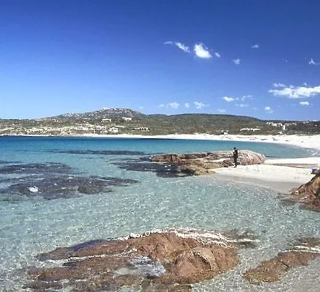 ヴィラ イーゾラ ロッサ